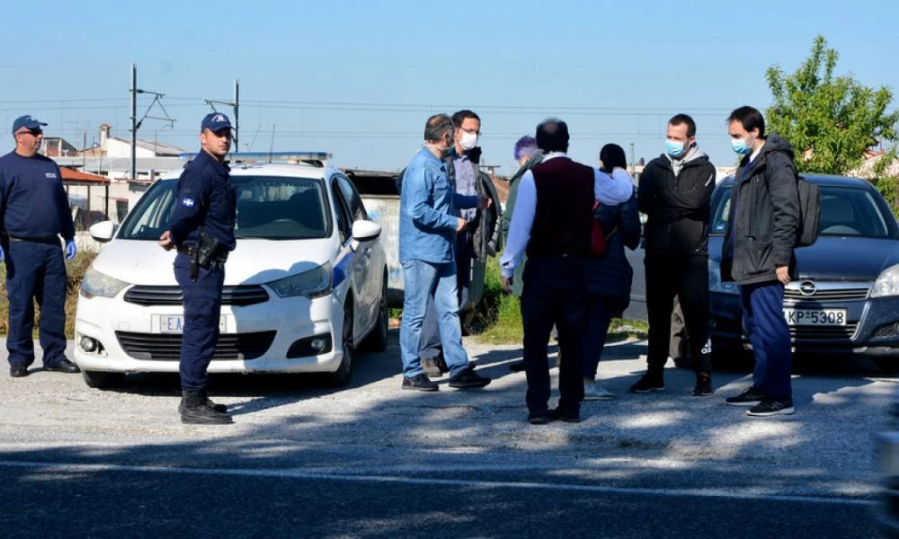 ''Έσπασαν'' την καραντίνα οι Ρομά! - Έστησαν γλέντι χθες στη Λάρισα - Τα ''έχωσαν'' σε Τσιόρδα- Χαρδαλιά